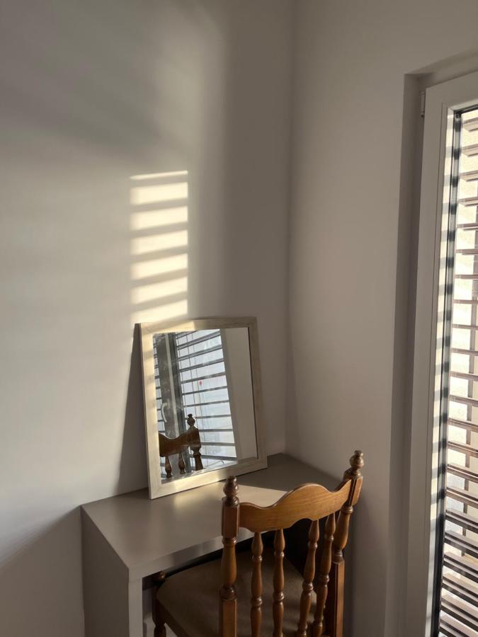 פרישטינה Central Luxury Apartment מראה חיצוני תמונה