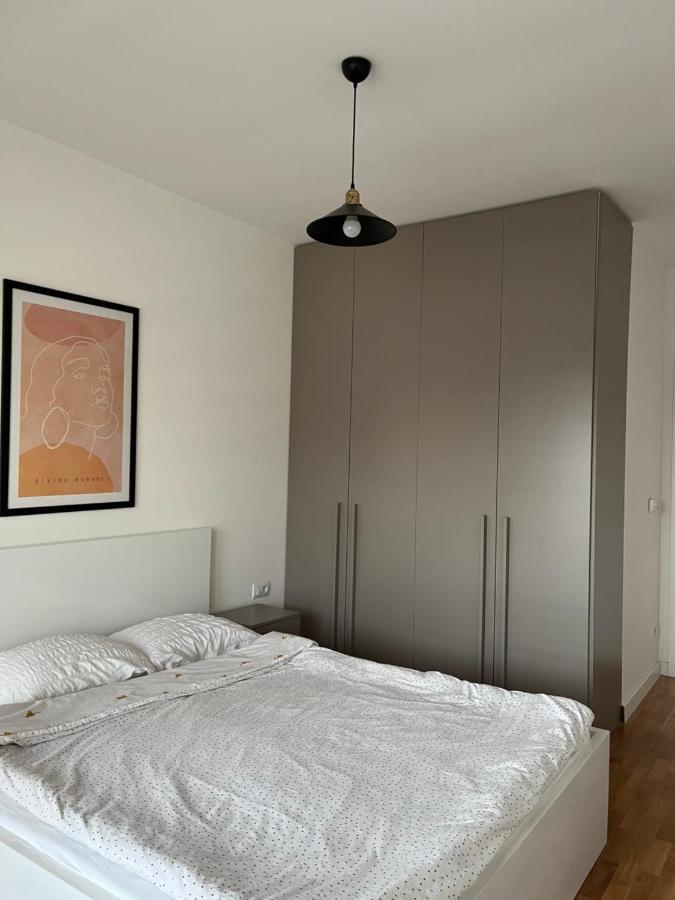 פרישטינה Central Luxury Apartment מראה חיצוני תמונה